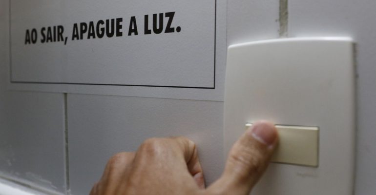 energia_eletrica_interruptor_de_luz_energia070720211247