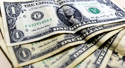 Dolar-Moeda estrangeira